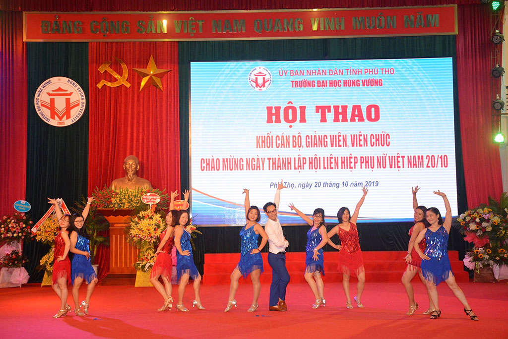 Cong doan Truong Dai hoc Hung Vuong to chuc Hoi thao khoi can bo, giang vien, vien chuc chao mung 89 nam ngay thanh lap Hoi Lien hiep Phu nu Viet Nam (20/10/1930 – 20/10/2019)