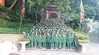 Hanh trinh ve nguon “Dang huong tuong niem cac Vua Hung” tai Khu DTLS Quoc gia Den Hung (cua SV cac Truong CD: CN Thuc pham, Nghe PT, Ky thuat &CN Ha Giang dang hoc tap GD QP&AN tai Truong DH Hung Vuong)